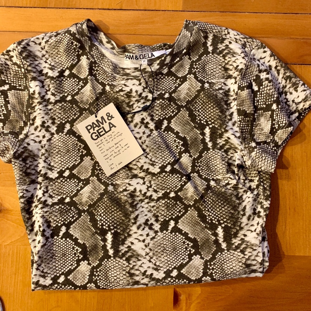 Pam & Gela short sleeve bodysuit